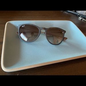ray bans - lightly worn. No scratches